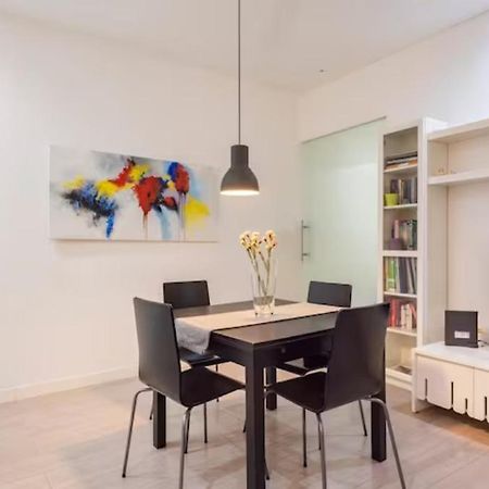 The White Side Apartment Наполи Екстериор снимка
