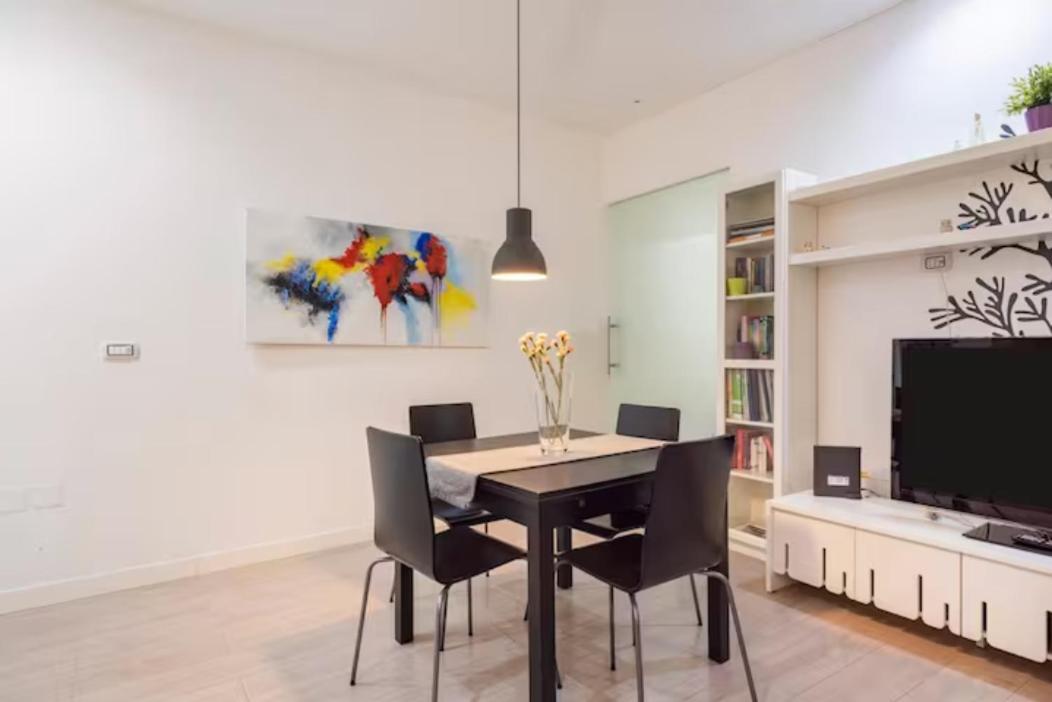 The White Side Apartment Наполи Екстериор снимка